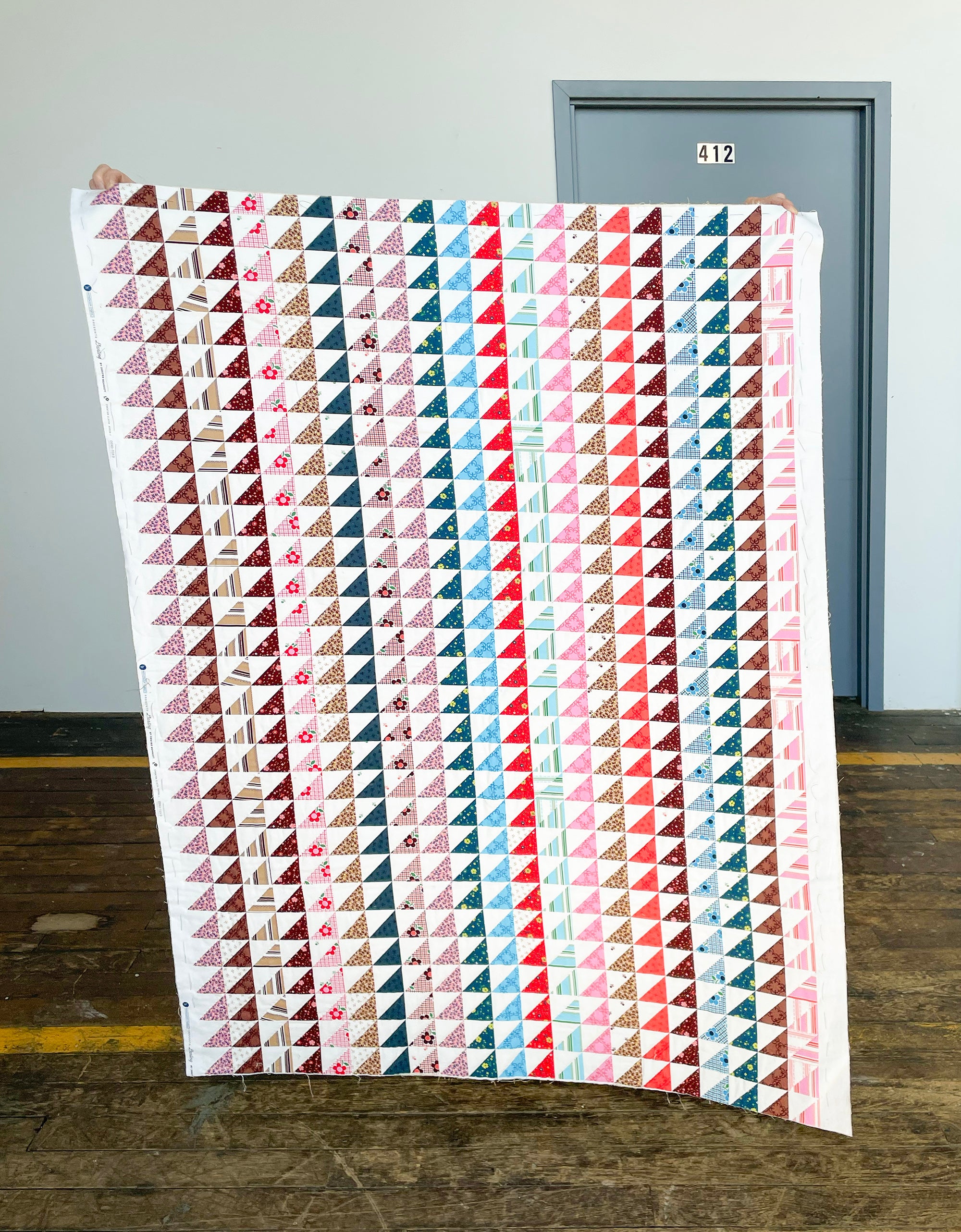 Triangle Stripe baby quilt